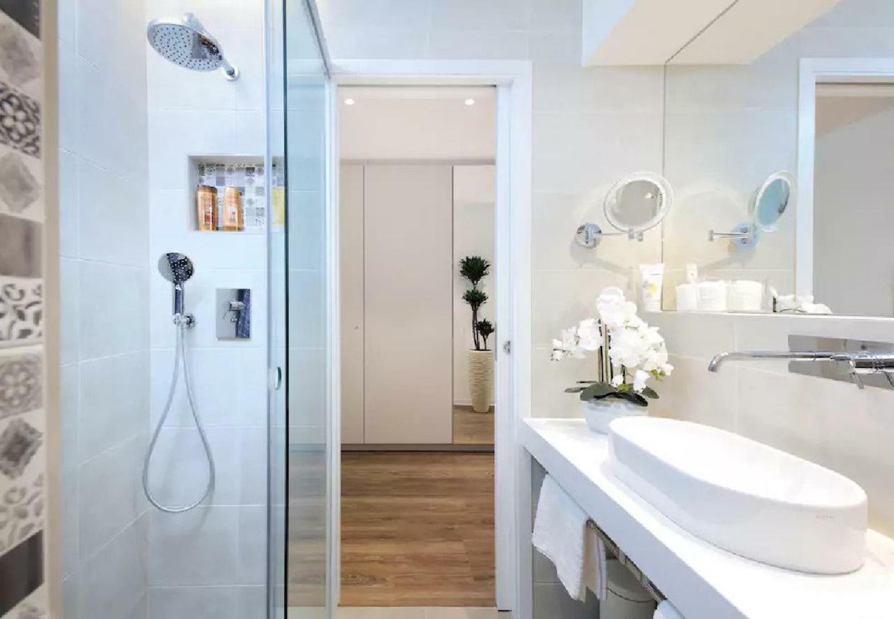 ★ Exclusive Central Apartment ★ Free Garage ★ Ljubljana Eksteriør billede