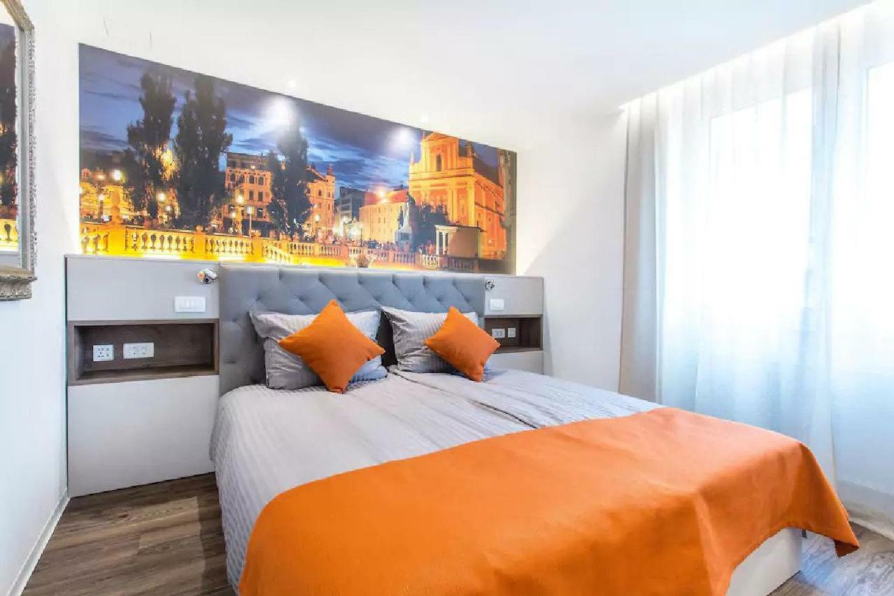 ★ Exclusive Central Apartment ★ Free Garage ★ Ljubljana Eksteriør billede