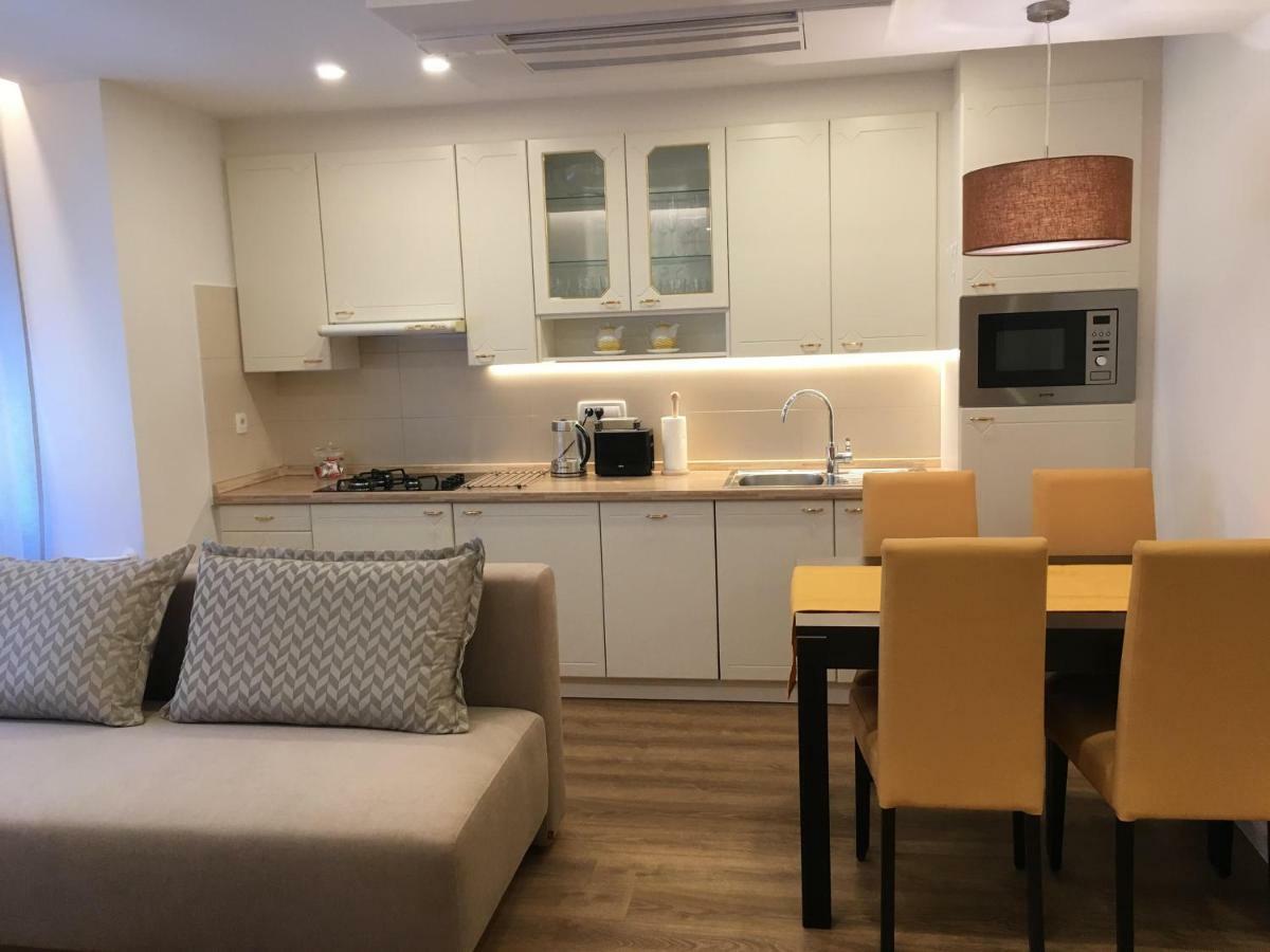 ★ Exclusive Central Apartment ★ Free Garage ★ Ljubljana Eksteriør billede